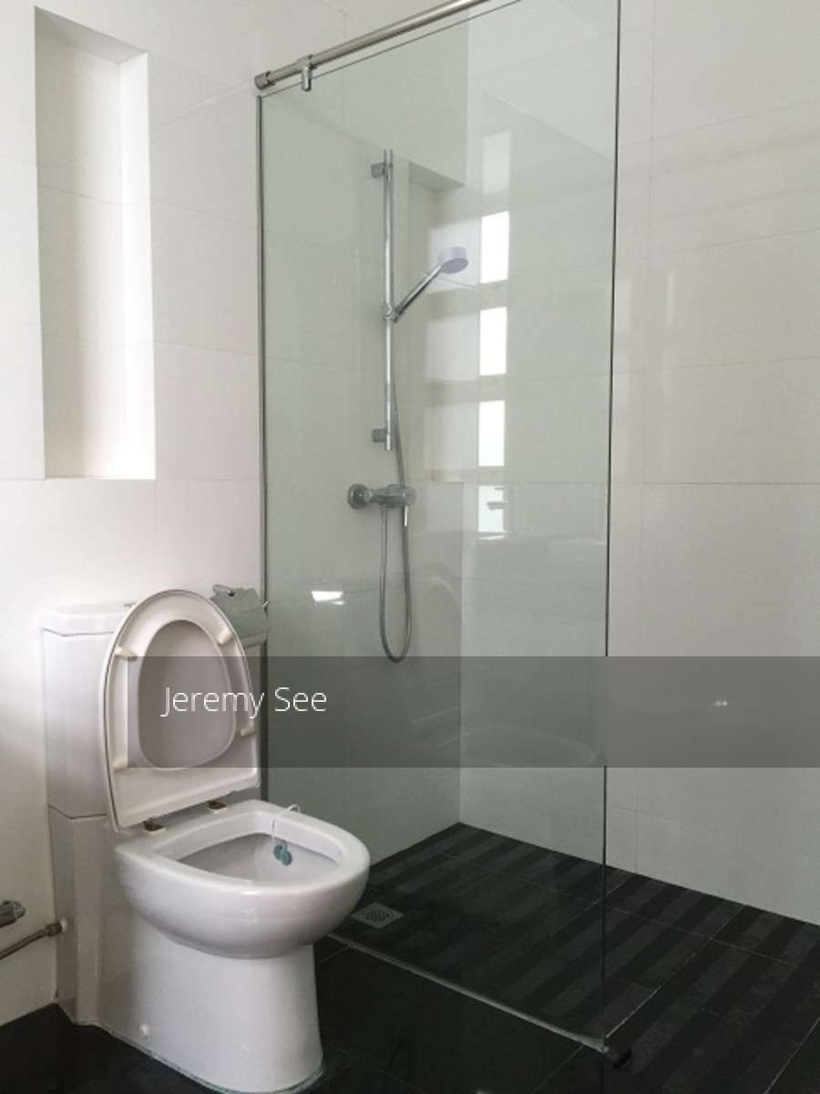 Poshgrove East (D15), Condominium #151822512